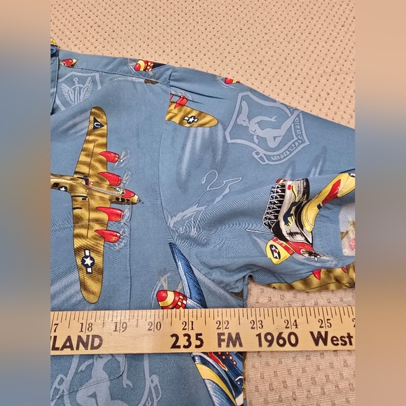 Paradise Found Hawaiian Shirt Men's L  Blue With U.S. Warplanes Beautiful Piece! - Picture 7 of 10